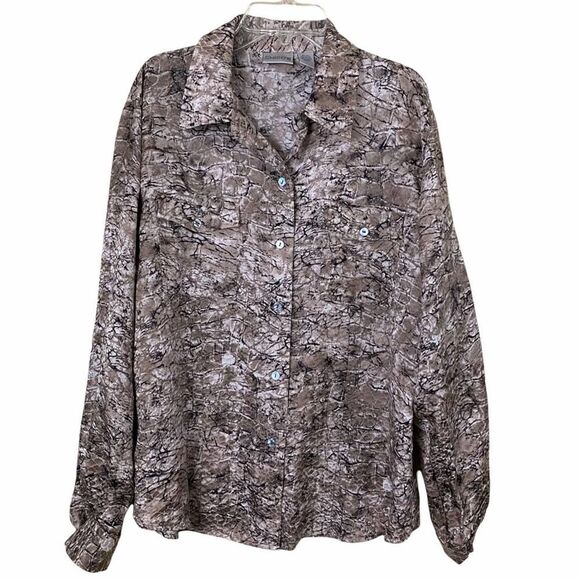 Chico’s Silk Beige Black Snake Print Blouse Medium - Picture 1 of 6